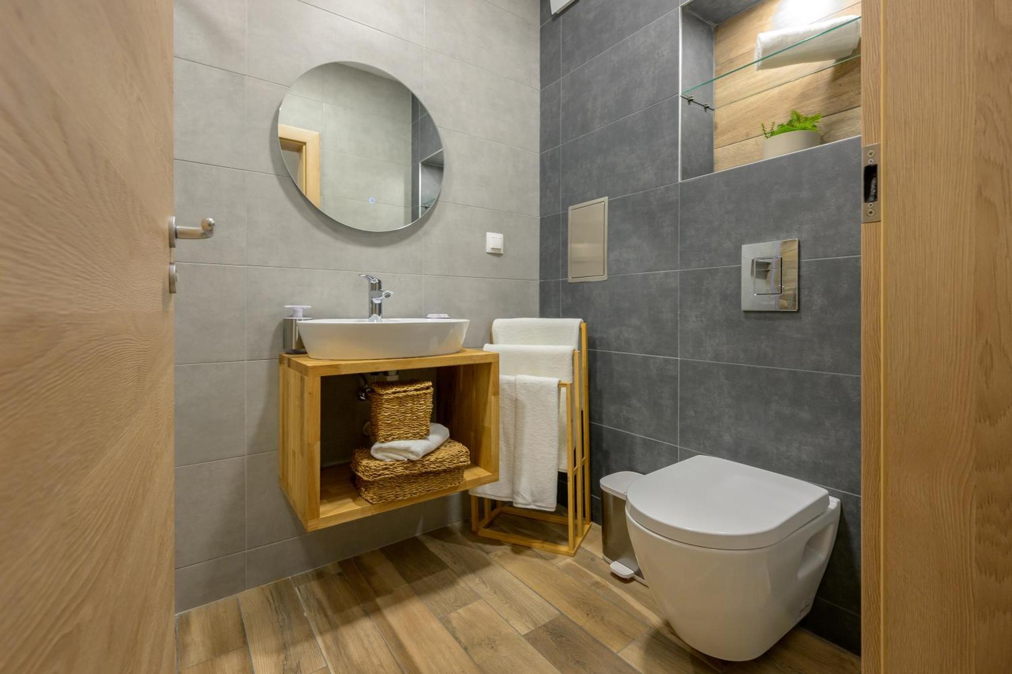 Boho Sea View One-Bedroom Pool & Spa Apartment Saints Constantine and Helena Екстер'єр фото