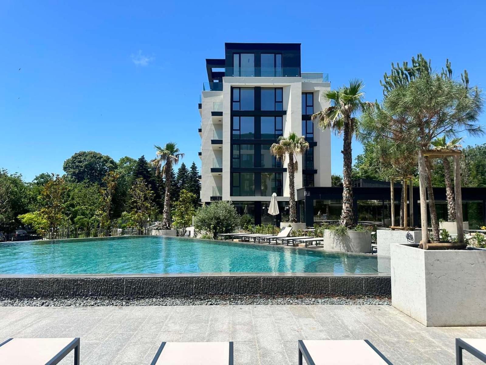 Boho Sea View One-Bedroom Pool & Spa Apartment Saints Constantine and Helena Екстер'єр фото
